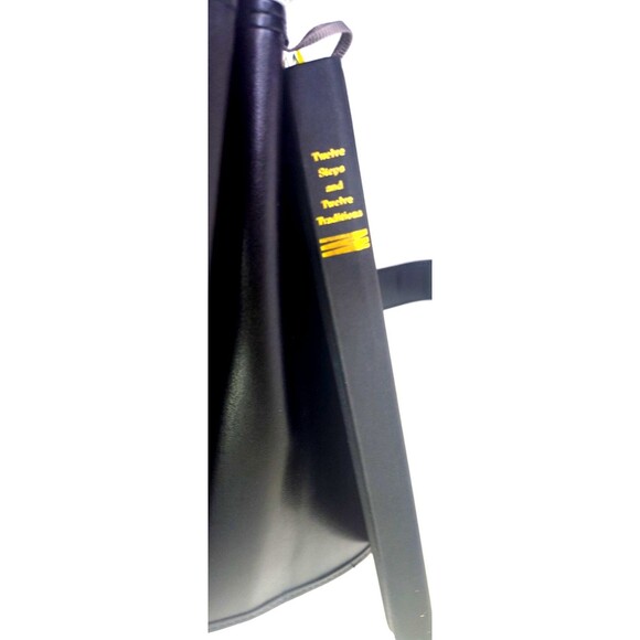 Alcoholics Anonymous Big Book & 12 Steps Set Serenity Prayer Cover AA  Medallion - Picture 10 of 16